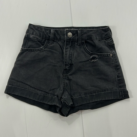 J70. Rewash Black Jean Shorts for Women (0/24) - Picture 1 of 8